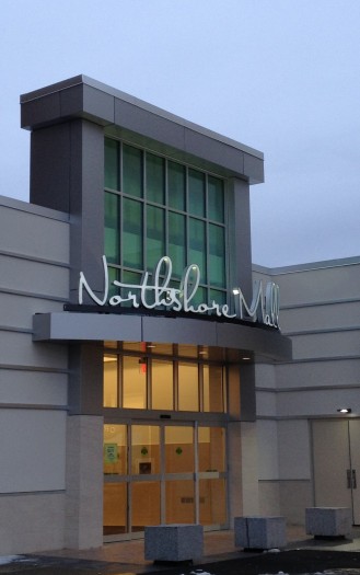New Mall Entrance 004